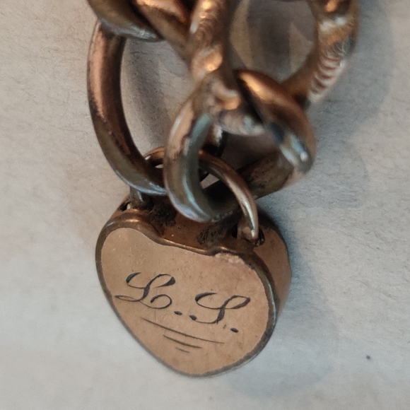 Antique Victorian Gold Filled Sweetheart Repousse Padlock Chunky Bracelet - Picture 16 of 16